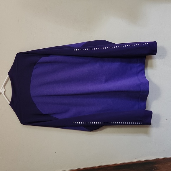 Under Armour Jacket - Picture 2 of 6